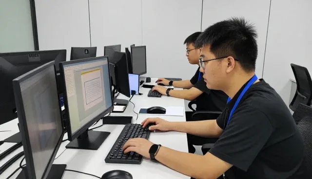 域名信息化方案：选、用、管三步走